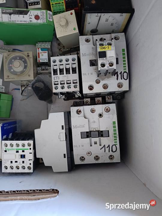 Wyłącznik stycznik przekaźnik bezpieczniki itp