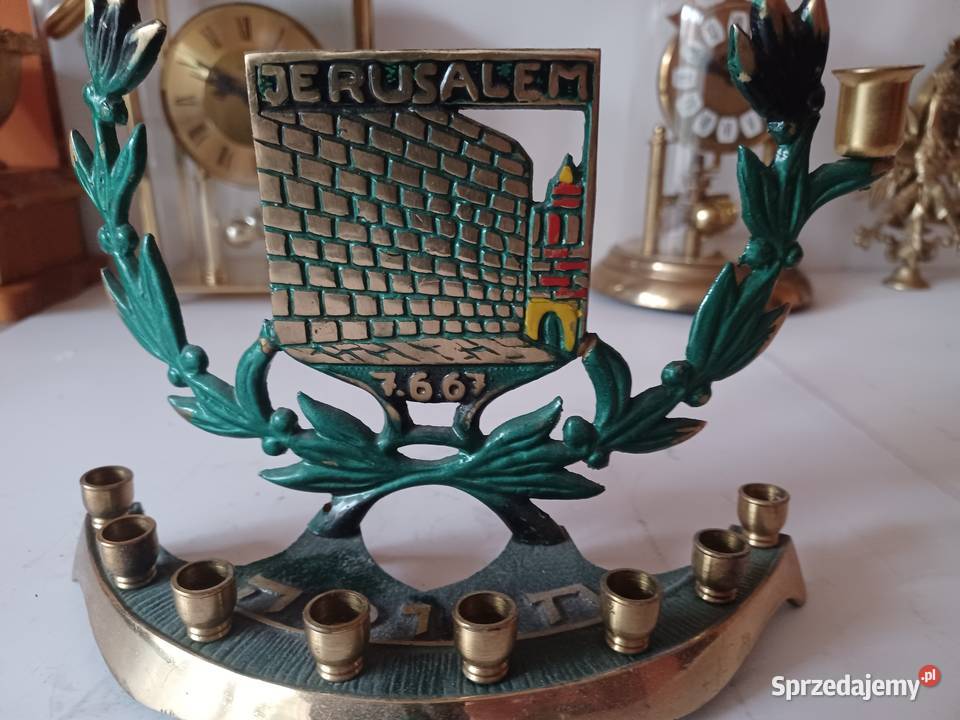 Piękny mosiężny świecznik Wyprzedaż kolekcji Poznań