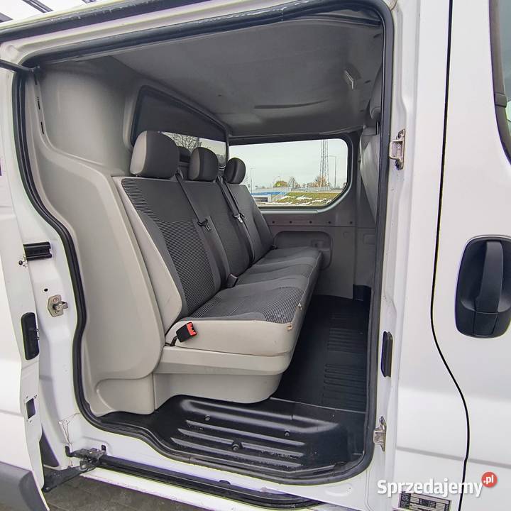 Opel Vivaro brygadówka 6 osób 2013 r 20 CDTI 115 Opoczno