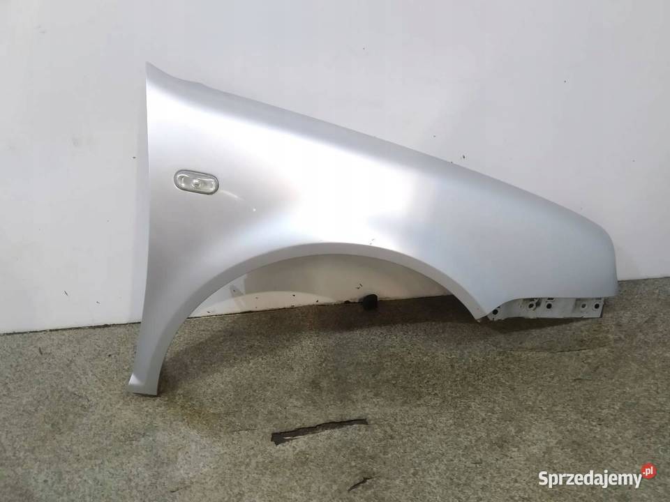 BŁOTNIK PRAWY PRZÓD LA7W VW Volkswagen Golf IV