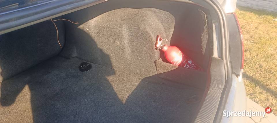 Boczki Bagażnika Lewy Prawy Audi A4 B5 a26 osobowe śląskie