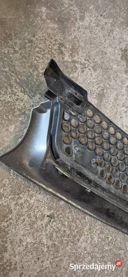Grill Atrapa przód przednia Vw Golf 4 IV Hofele Słupsk