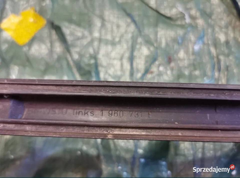 Listwa drzwi lewy przód BMW e36 Pozostałe śląskie Żory