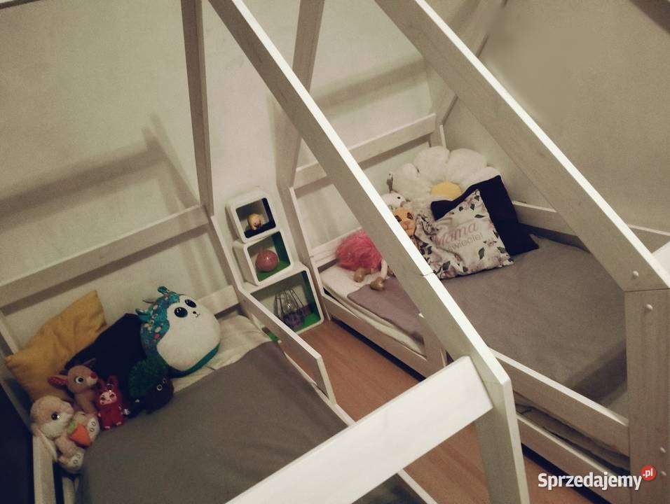 Łóżka dziecięce DOMEK sprzedam