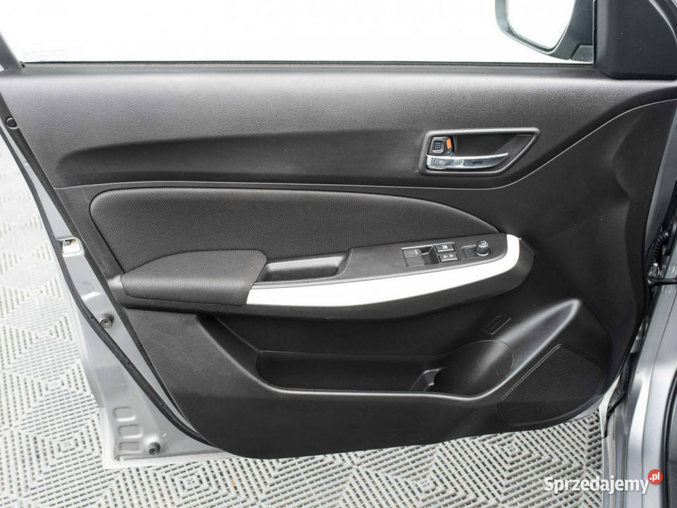 Suzuki Swift WD2391R12 Dualjet SHVS Premium pomorskie