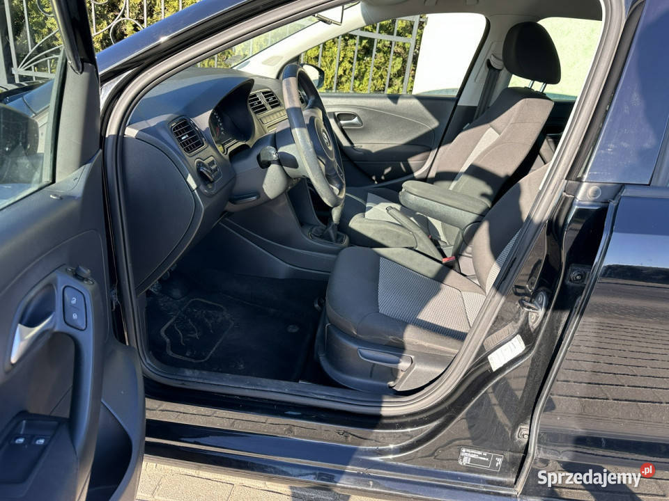 Volkswagen Polo CLIMAtic podgrzewane fotele gniazdo AUX pomorskie