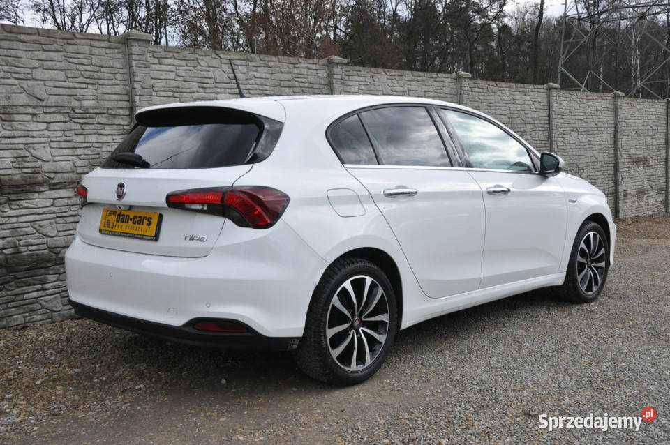 Fiat Tipo 14 95 hatchback LED Navi Kamera nawigacja śląskie sprzedam