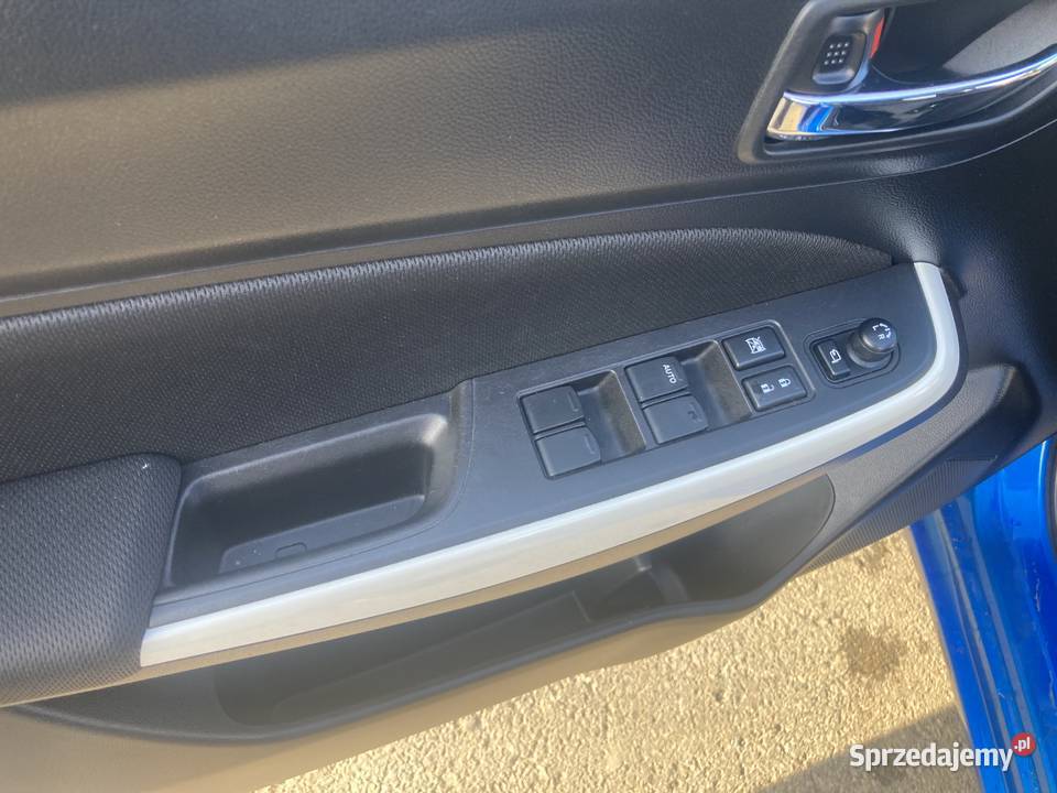 Suzuki Swift 2019r 25 Najbogatsza wersja nieuszkodzony Rzeszów