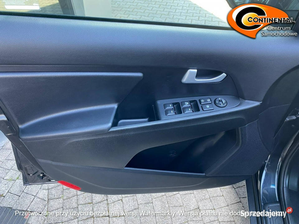 Kia Sportage Salon Polskapierwszy właściciel III serwisowany w ASO śląskie Żory sprzedam