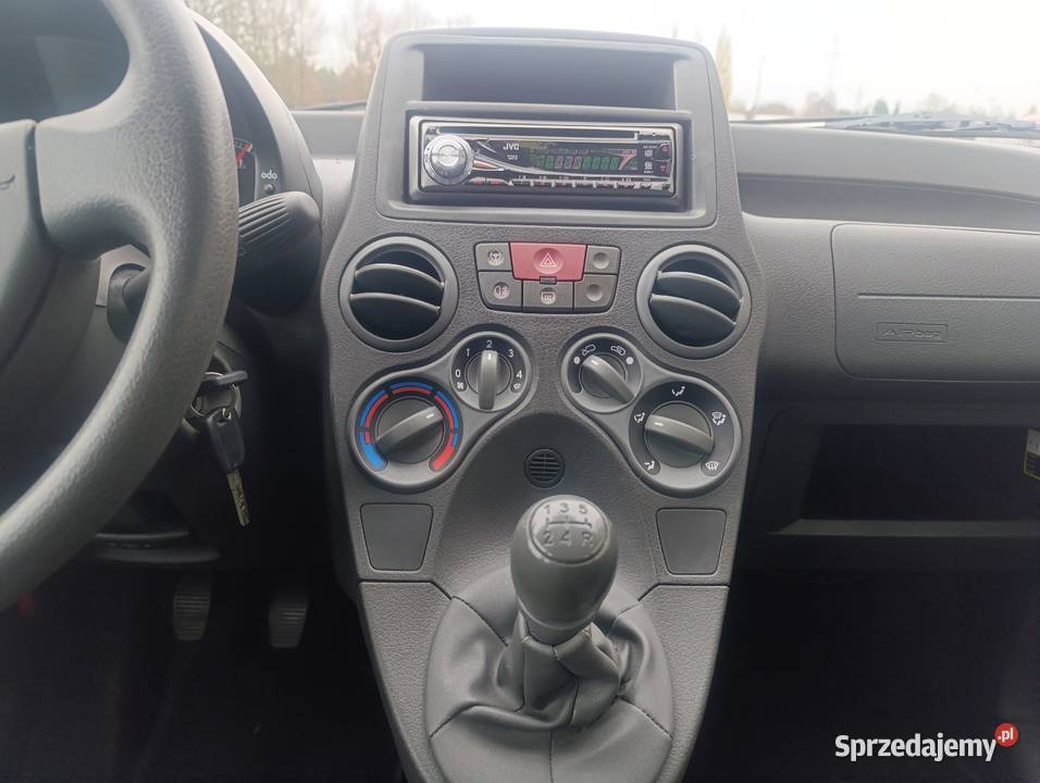 Fiat Panda doinwestowana 11 benzyna manualna Panda łódzkie Zduńska Wola