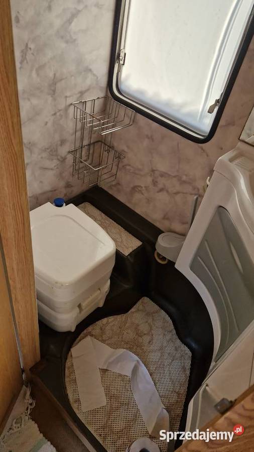 Przyczepa kempingowa czteroosobowa Lux Namysłów