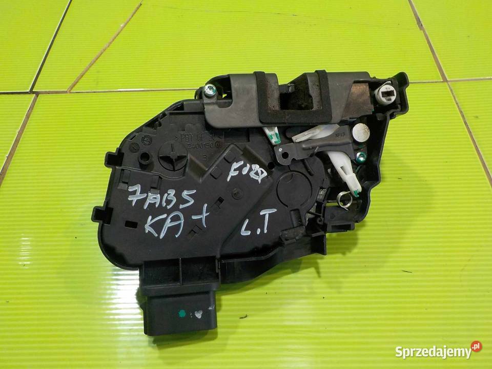 KA PLUS 18r zamek drzwi lewy tyl 240015003 Suków