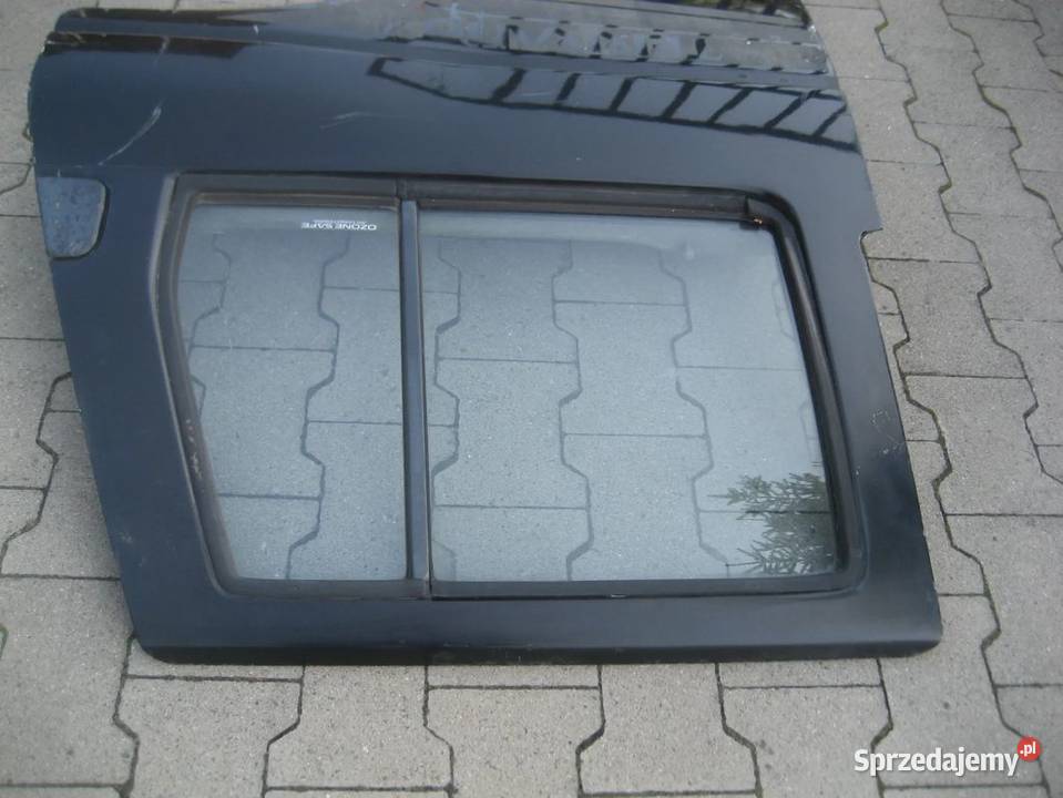 nissan terrano I 8795r drzwi tył lewe Rakoniewice