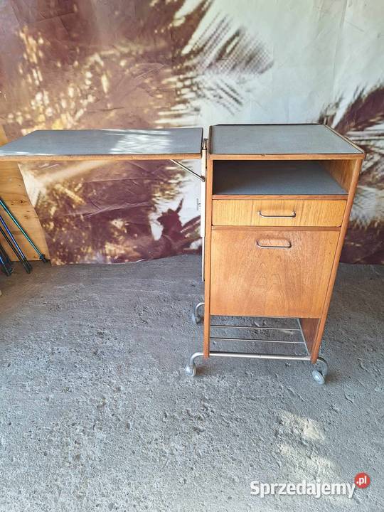 Szafka medyczna lata 70te Vintage Loft Fajny Bojszów