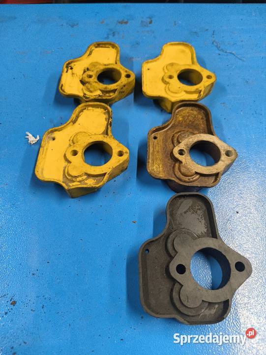 Podstawka podstawa gaźnika izolator Fiat 126p Warszawa sprzedam