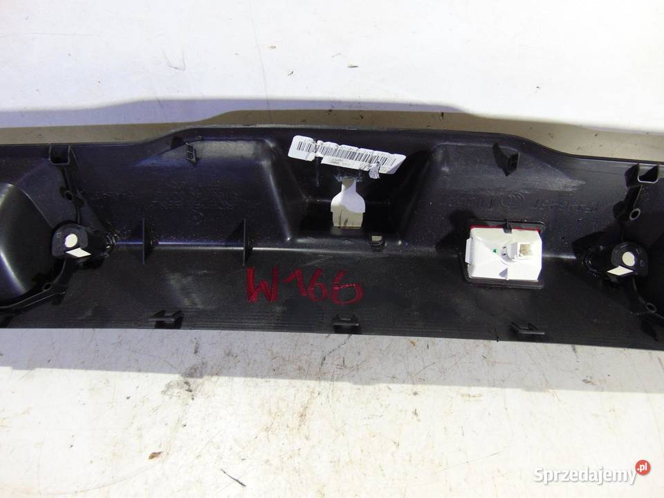 LISTWA OSŁONA KLAPY MERCEDES ML W166 sprzedam