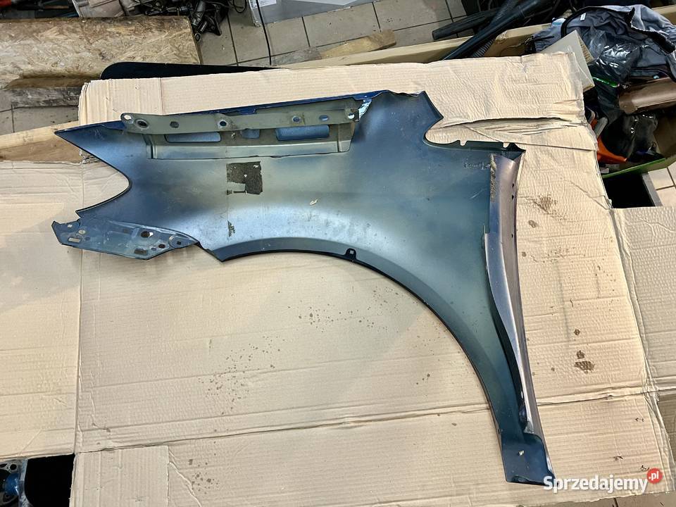 Błotnik prawy przód VW Touran Błotniki