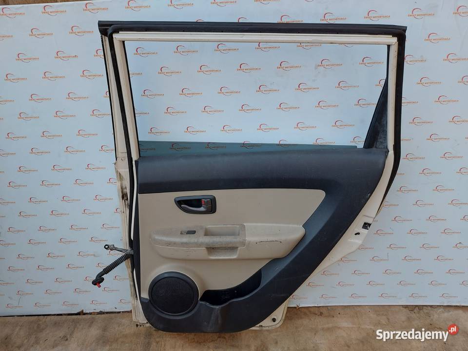 KIA SOUL 09r drzwi prawe tył 50 mikronów Drzwi Kielce sprzedam