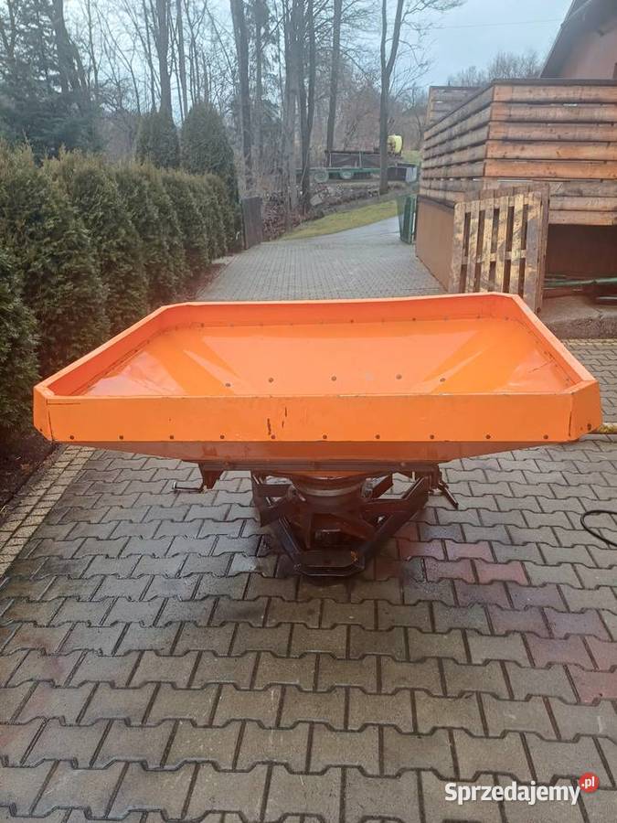 Rozsiewacz nawozów 700l małopolskie Jordanów