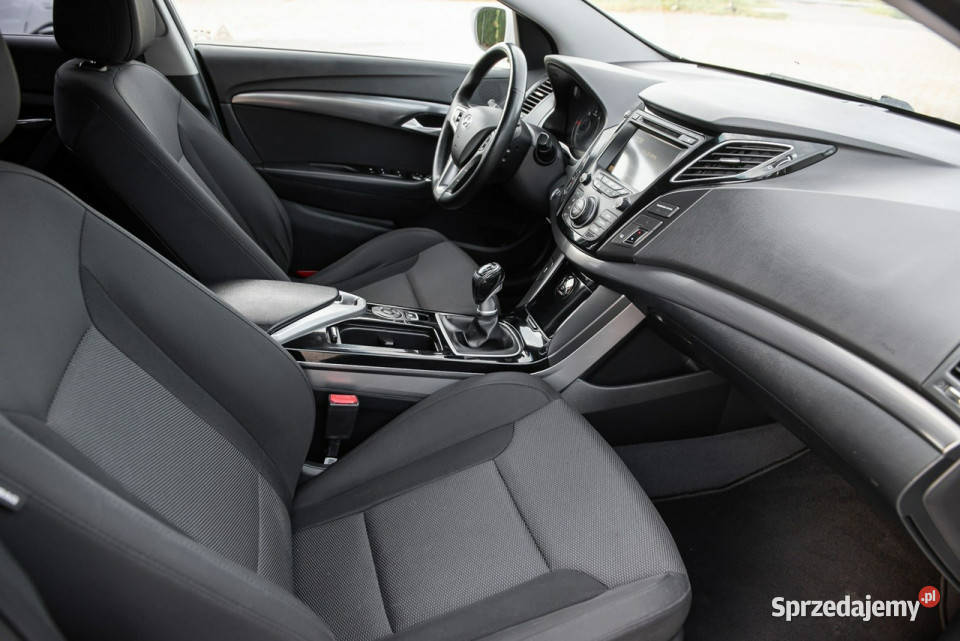 Hyundai i40 17CRDI 136 Manual Super Stan Full elektrycznie ustawiane fotele Zwoleń