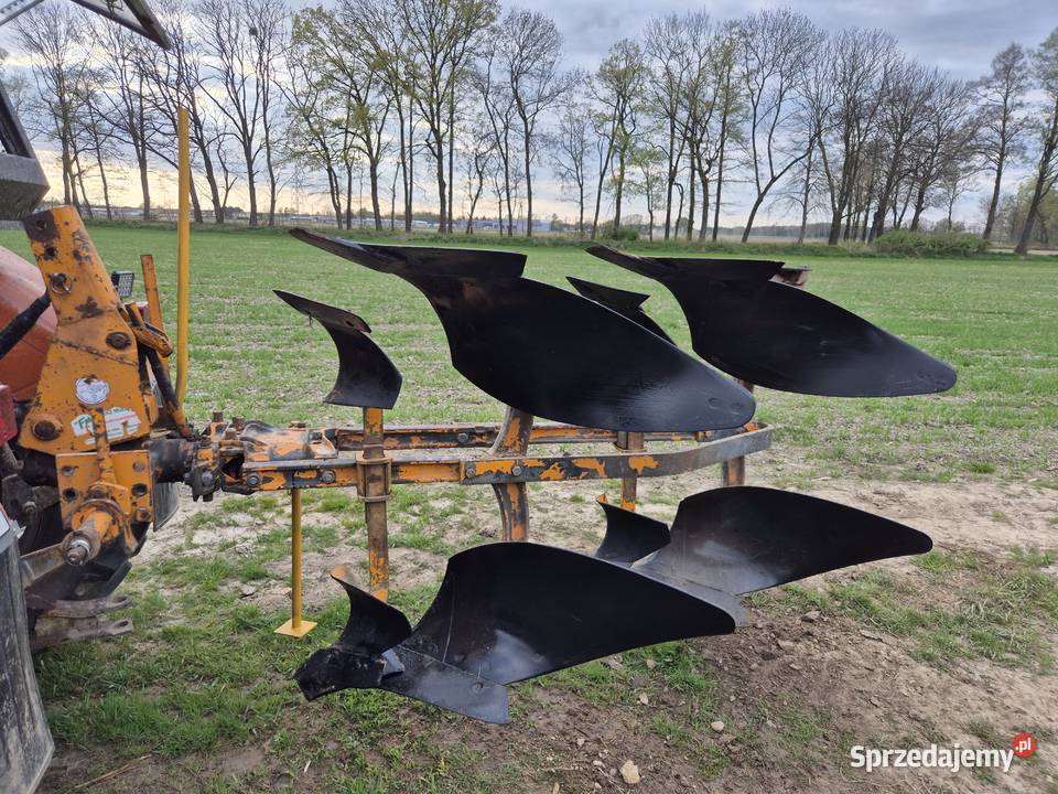 Pług dwuskibowy obrotowy Huard kuhn 2 obracalny Drogomyśl