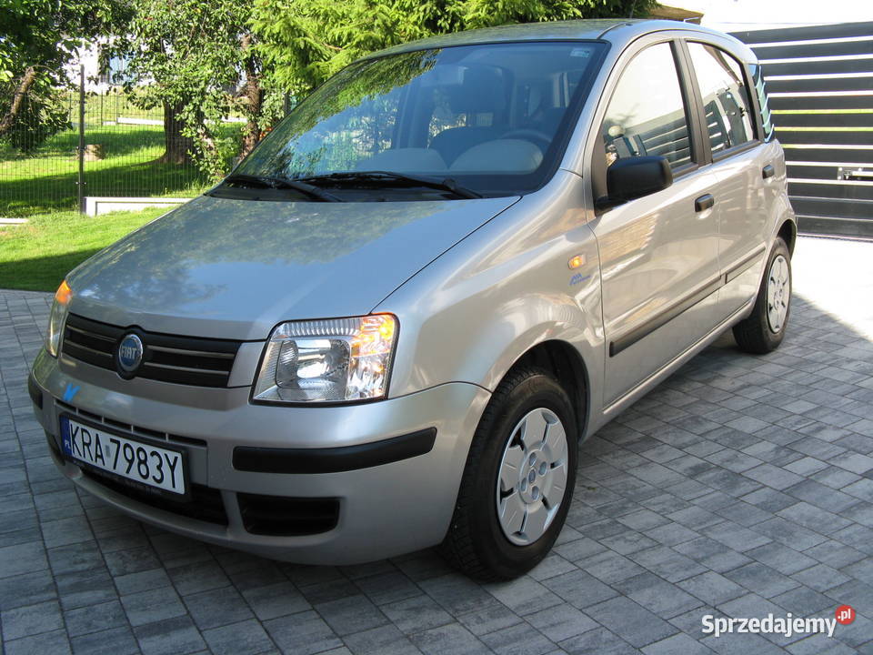 Śliczna Fiat Panda Dynamic KLIMAWspCITY Niski srebrny Panda Czechówka