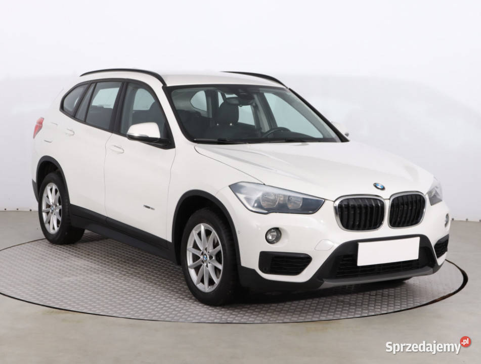 BMW X1 sDrive18i benzyna Piaseczno
