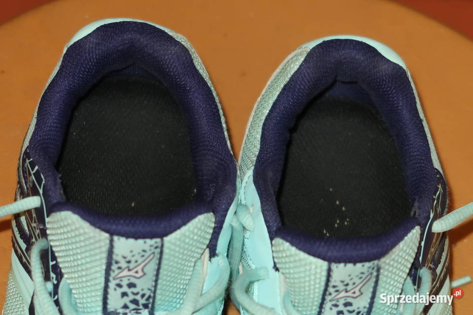 Buty sneakersy firmy MIZUNO Ligthning Star Z5 Siedlce sprzedam