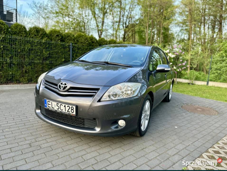 Toyota Auris 16 132 benzyna Łódź