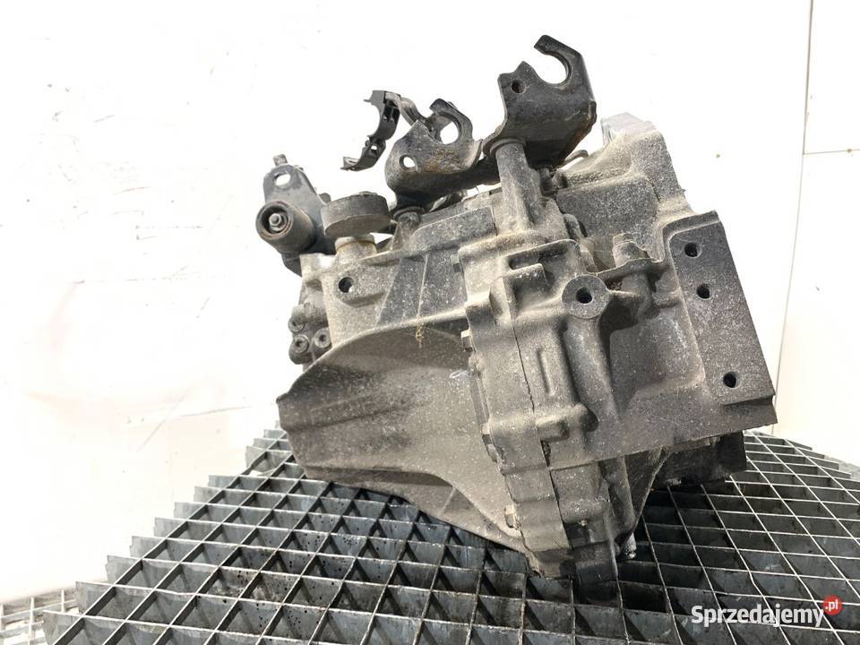 SKRZYNIA BIEGÓW TOYOTA YARIS III 13 99