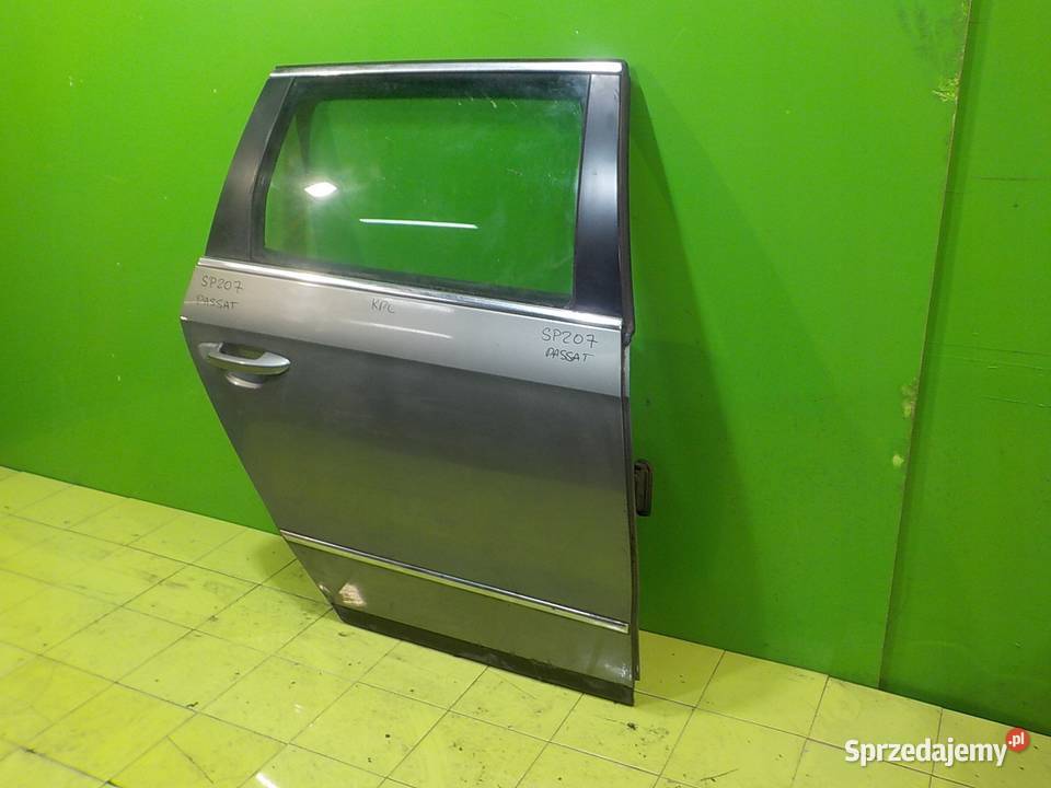 VW PASSAT B6 06r KOMBI drzwi prawe tyl kompletne osobowe mazowieckie Suków
