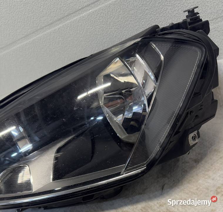 Lampa lewy przód VW Golf VII 1216 śląskie