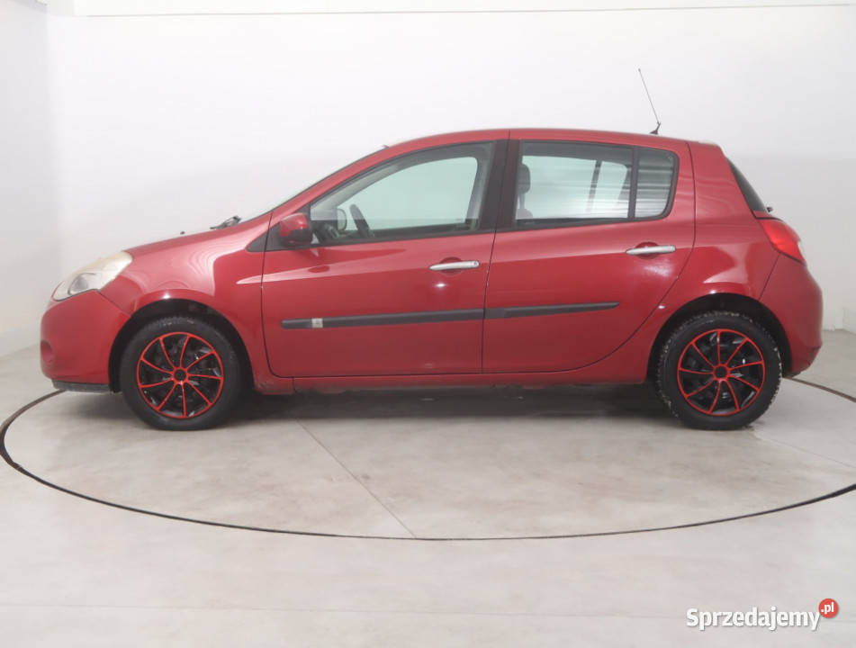 Renault Clio 12 16V Rok produkcji 2011 Bielany Wrocławskie