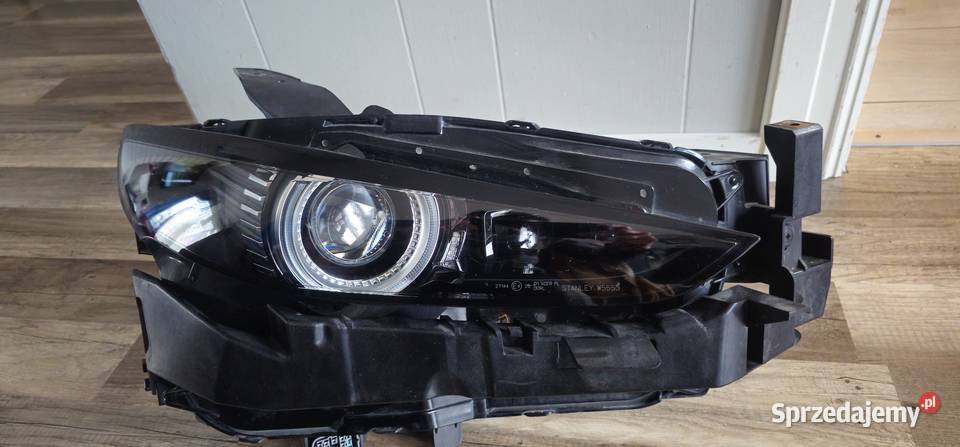 MAZDA CX30 CX30 2019 Reflektor lampa prawa Full Pielgrzymka