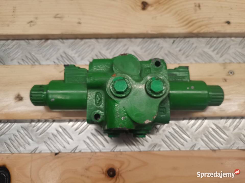 Elektrozawór John Deere LVA19598 Walvoil wielkopolskie Wilkowo
