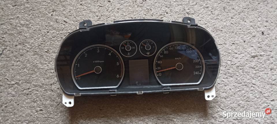 Liczniki zegary Hyundai i30 16 CRDI Diesel Białystok