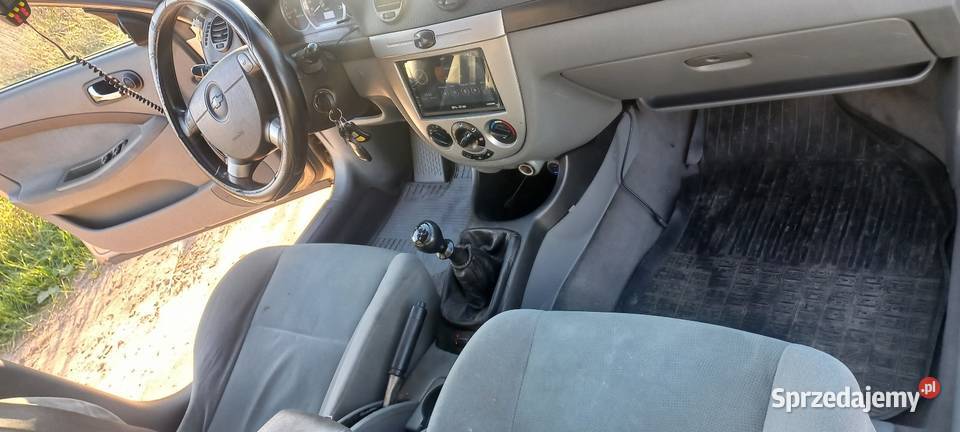 Chevrolet Lacetti 16 BG hak ważne opłaty w pełni Skaryszew