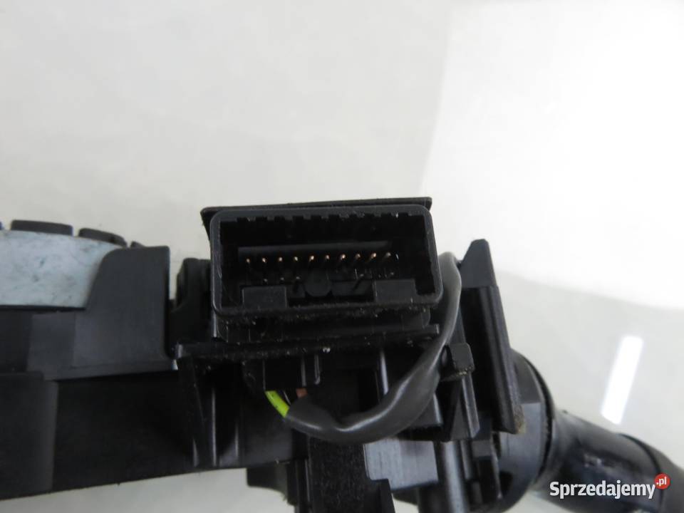 PRZEŁĄCZNIK ZESPOLONY TOYOTA RAV 4 III