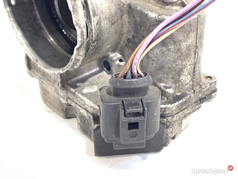 PRZEPUSTNICA VW GOLF V 03G128063 19 105 0310