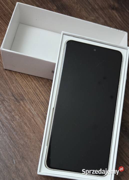 Samsung s21fe 5g case SPIGEN 100 sprawny Wałbrzych sprzedam