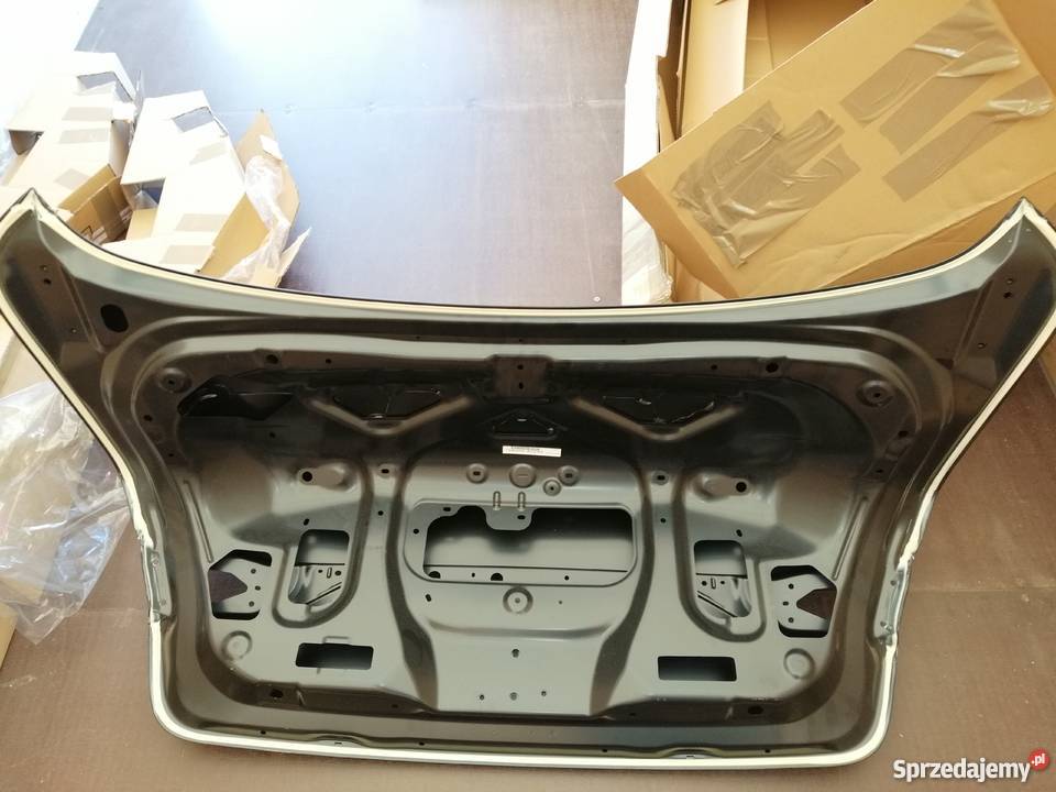 Klapa q50s q50 lift lampa lampy zderzak wielkopolskie sprzedam