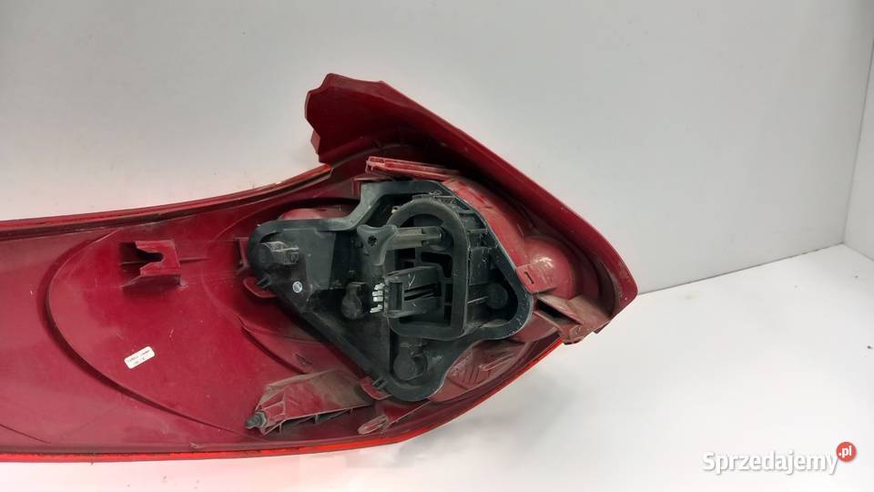PEUGEOT 207 SW KOMBI LAMPA TYŁ PRAWA osobowe Zbierkowo sprzedam