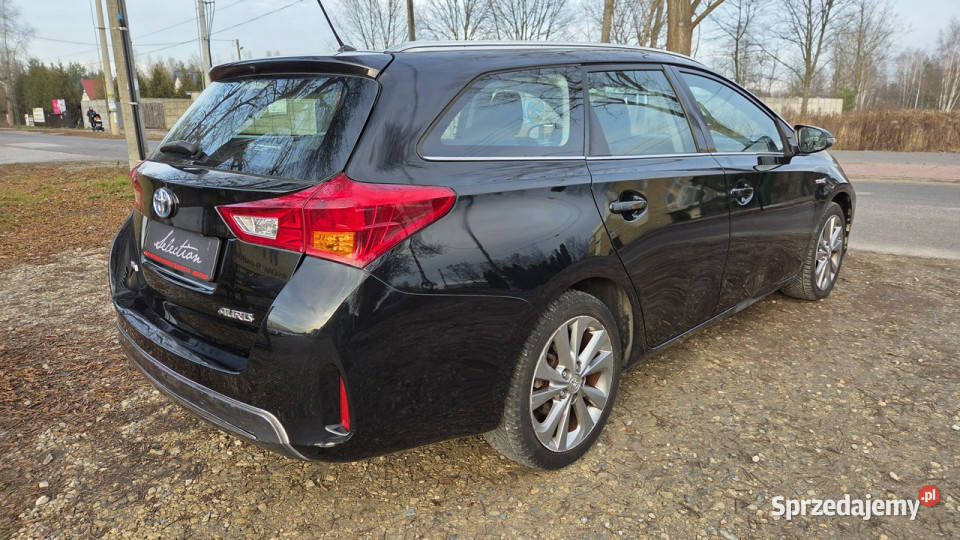 Toyota Auris 18 HSD 136 Kamera Serwisowany II 230000km Otwock Mały sprzedam