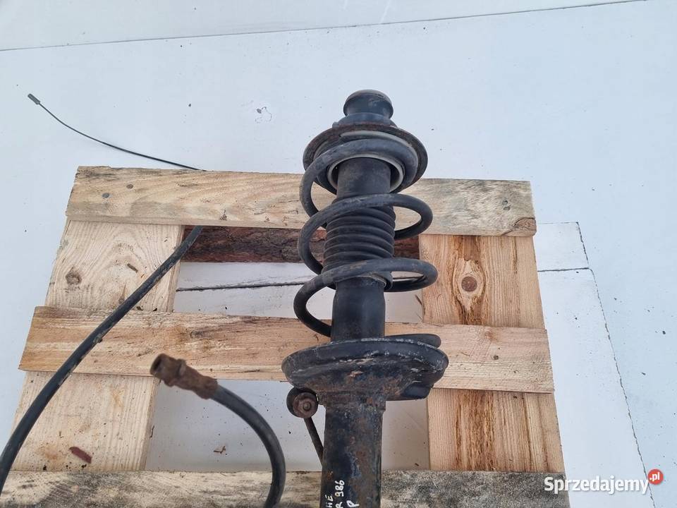 Porsche Boxster 986 PRAWY PRZEDNI AMORTYZATOR