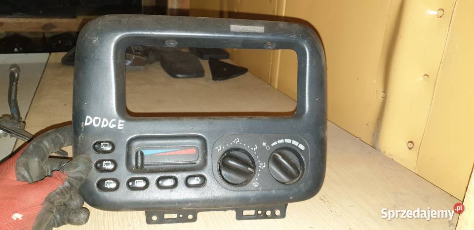 Panel nawiewu Dodge Caravan osobowe sprzedam