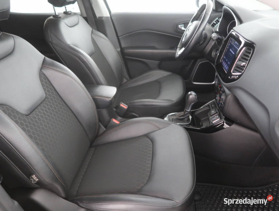 Jeep Compass 13 TGDI 4/5 Bielany Wrocławskie