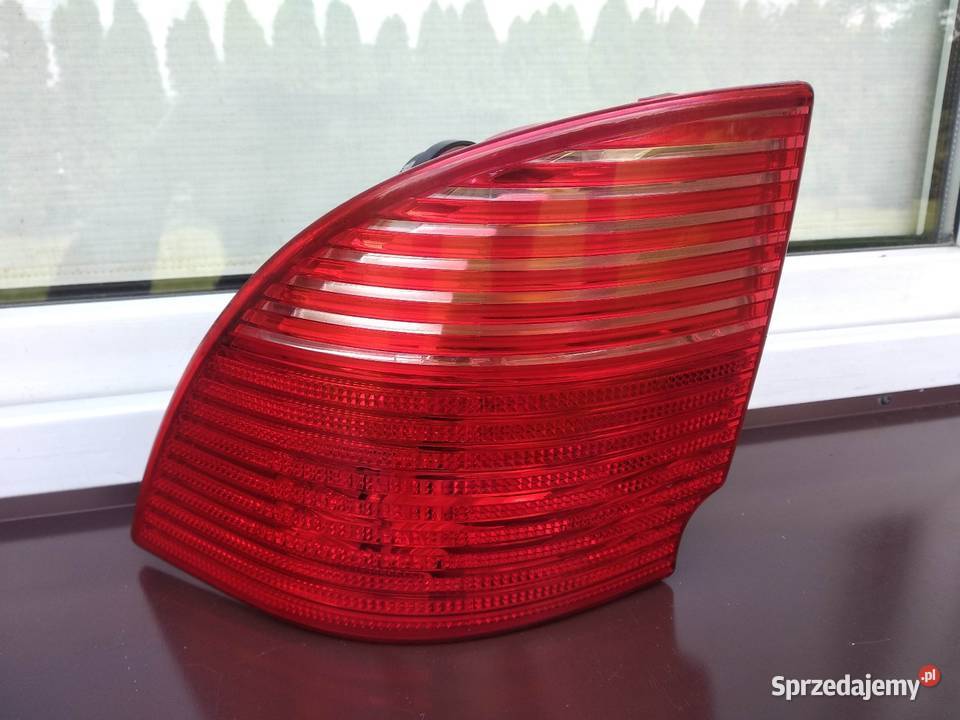 Saab 95 kombi lampa tył tylna lewa w błotnik Sieradz