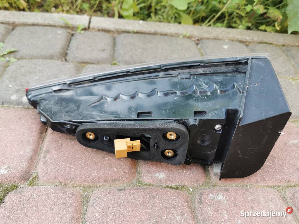 LAMPA PRAWY TYŁ SKODA ENYAQ 5LG945308C Jelenia Góra