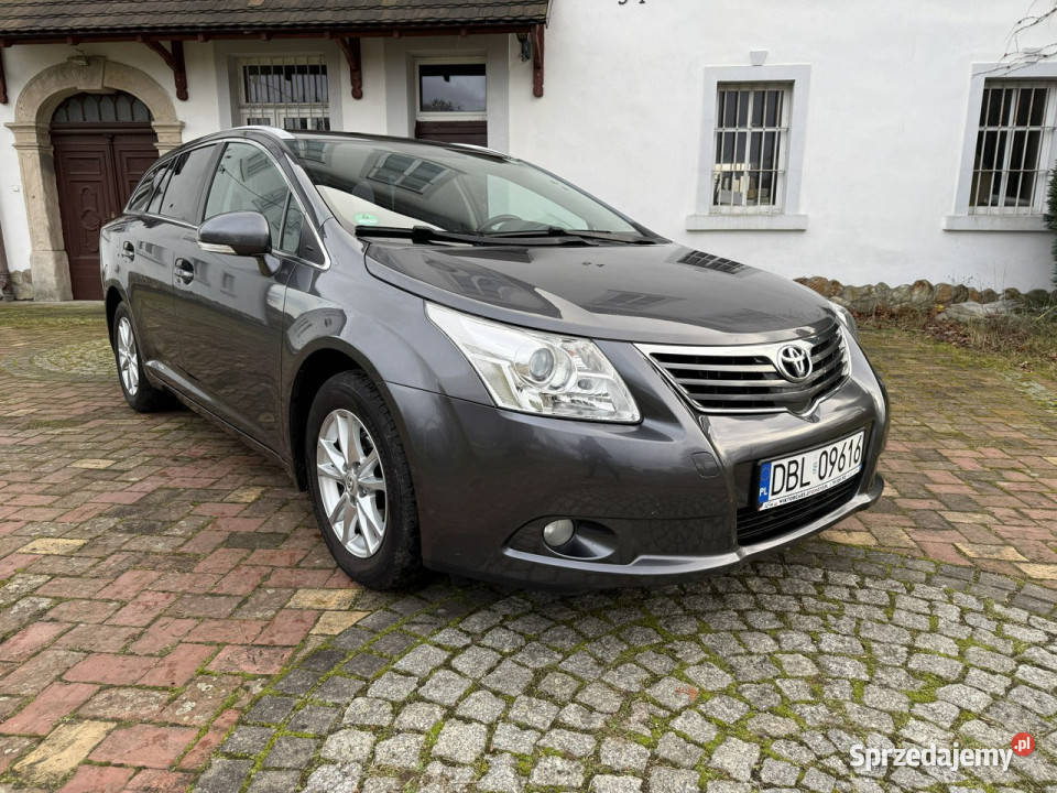 Toyota Avensis 18 147 111 Serwis ASO Ocice