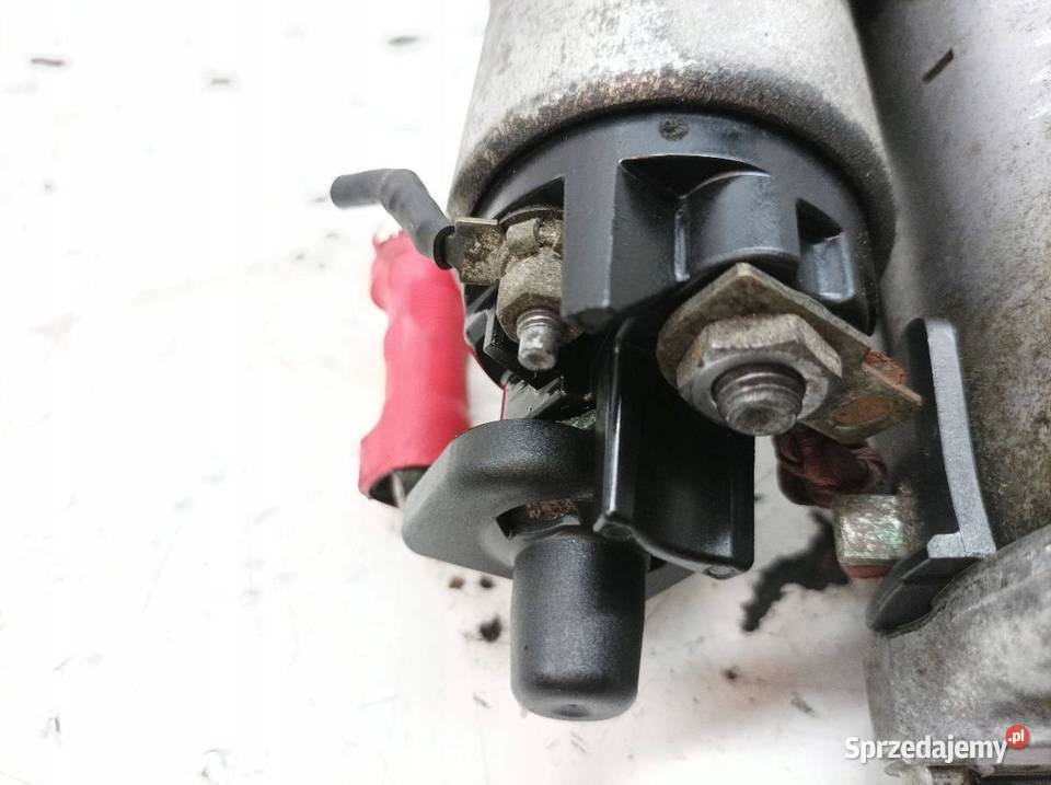 ROZRUSZNIK 233004868R 15 DCI Renault Megane III Rok produkcji 2016